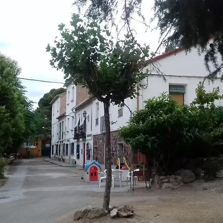Hospital Del Temple Kır Evi